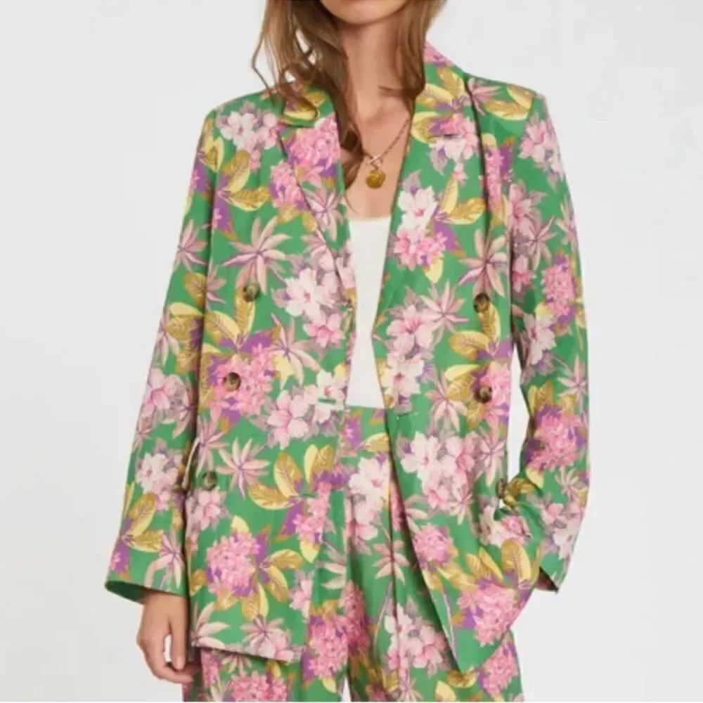 DRA Floral Print Green/Pink Blazer (Size XS)